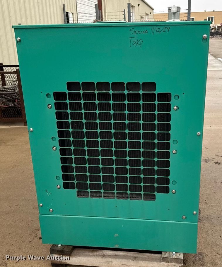 image for item LH9516 2011 Onan GGPA-9091811 generator