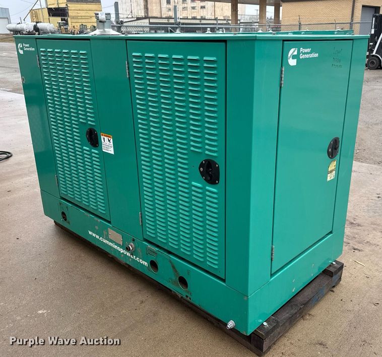 image for item LH9517 2012 Onan GGPA-1213364 generator