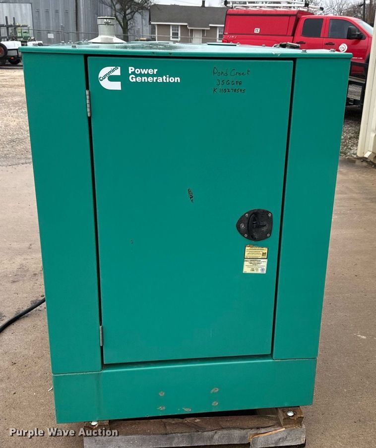 image for item LH9518 2011 Onan GGPA-9235911 generator