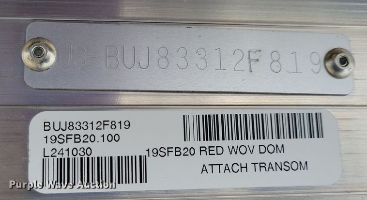 image for item NB9814 2019 Sun Tracker Fishin Barge 20 DLX pontoon boat