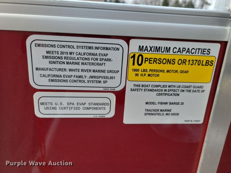 image for item NB9814 2019 Sun Tracker Fishin Barge 20 DLX pontoon boat