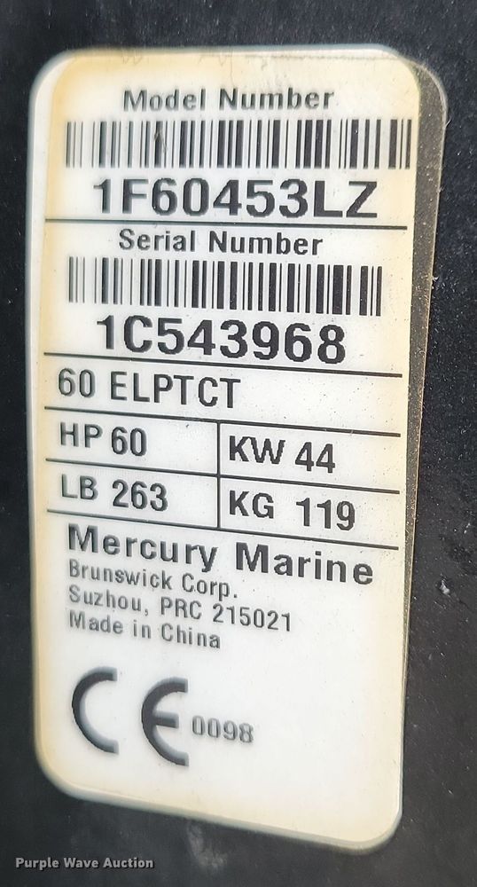 image for item NB9814 2019 Sun Tracker Fishin Barge 20 DLX pontoon boat