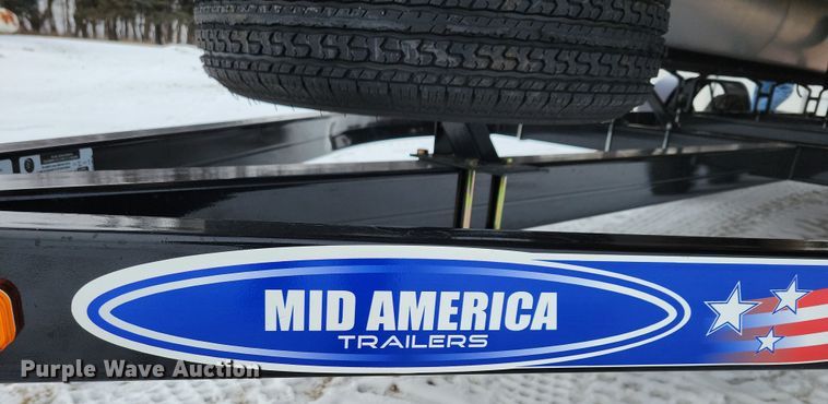 image for item NB9814 2019 Sun Tracker Fishin Barge 20 DLX pontoon boat