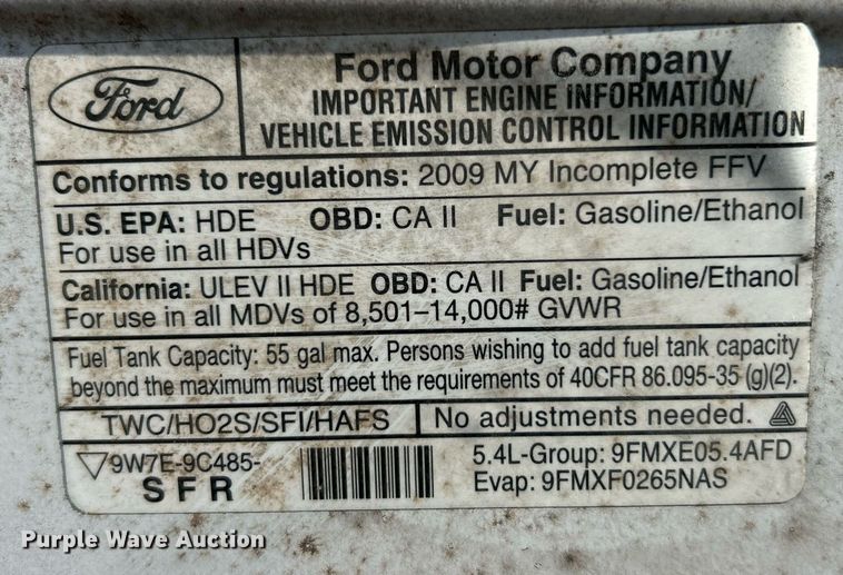 image for item NJ9741 2009 Ford E350 Super Duty shuttle bus