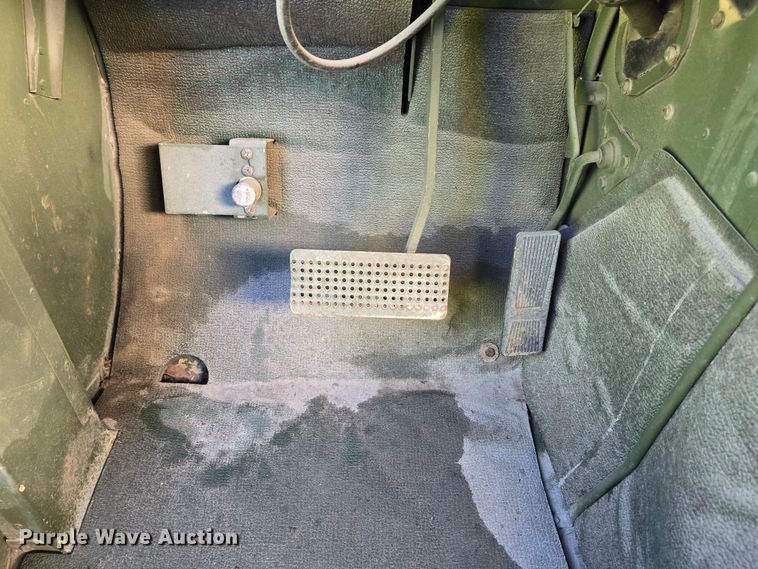 image for item YA0331 1985 AM General M998 HMMWV 