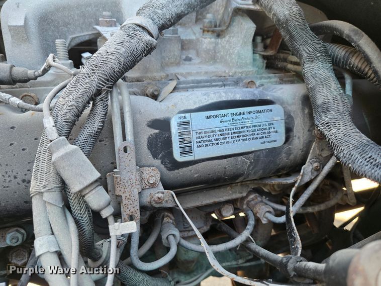 image for item YA0331 1985 AM General M998 HMMWV 