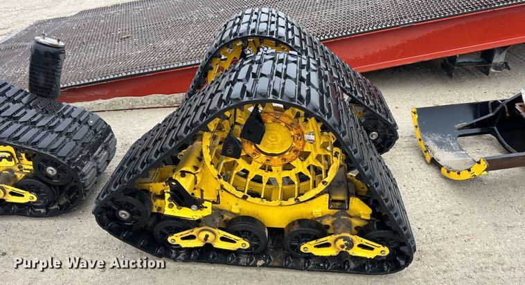 image for item ZA0537 Mattracks 200 Series tracks