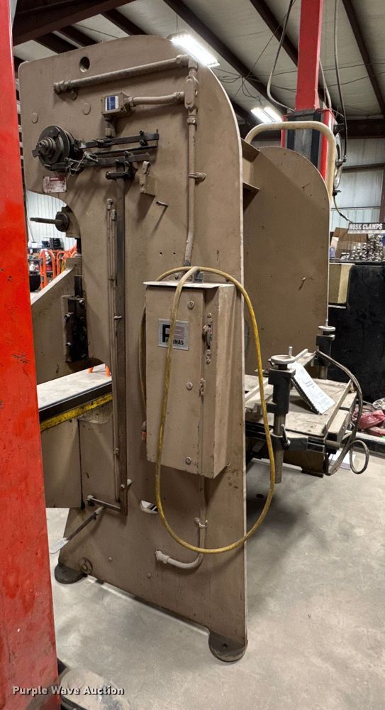 image for item ZA0538 Di-Acro 16-96 press brake