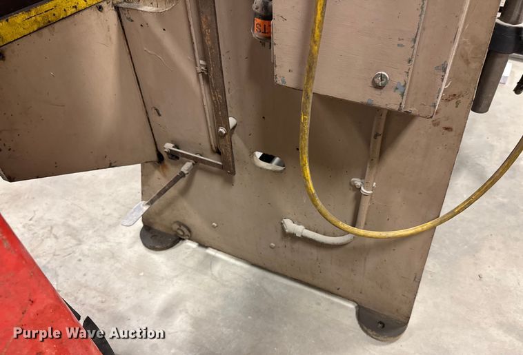 image for item ZA0538 Di-Acro 16-96 press brake