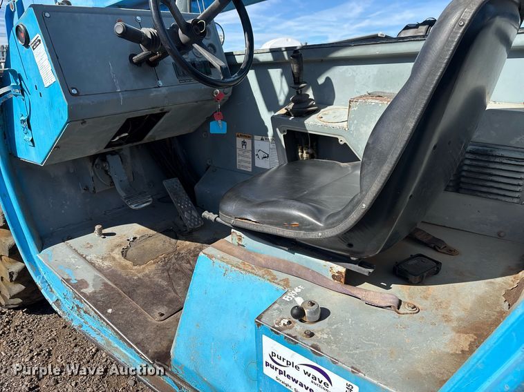 image for item DH8645 2006 Genie GTH-1056 telehandler