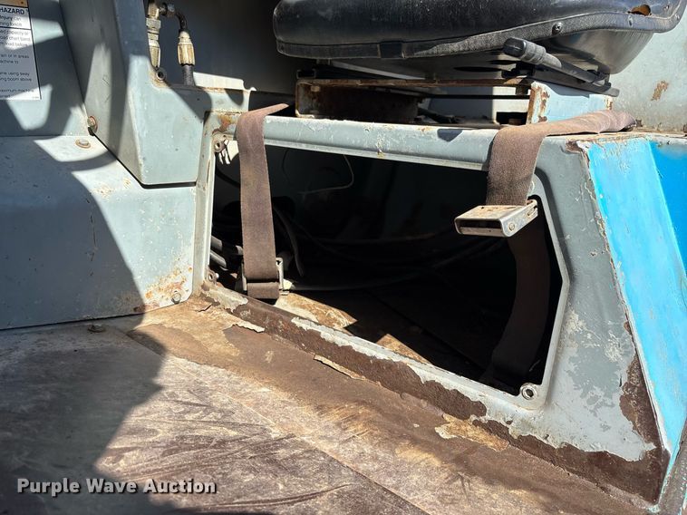 image for item DH8645 2006 Genie GTH-1056 telehandler