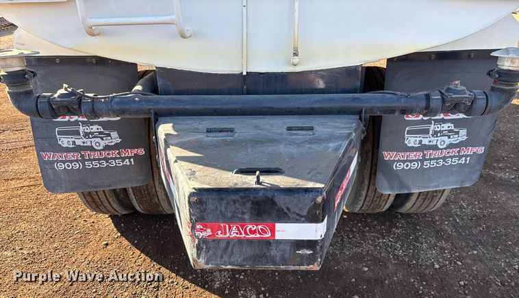 image for item DH8646 2015 Ford F750  water truck