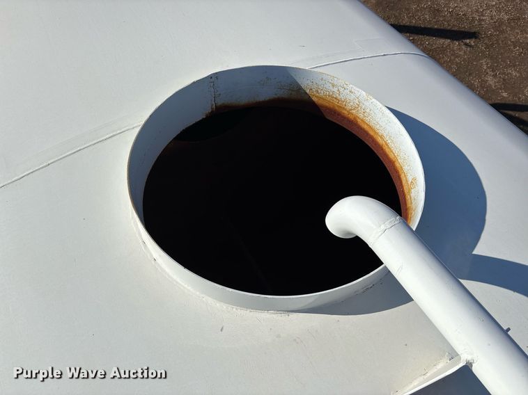 image for item DH8646 2015 Ford F750  water truck