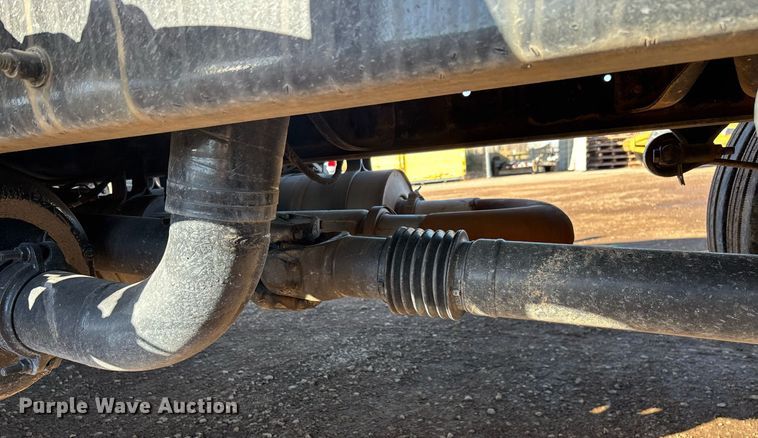 image for item DH8646 2015 Ford F750  water truck