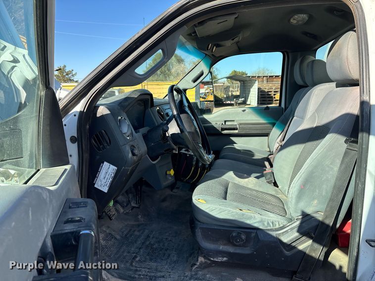 image for item DH8646 2015 Ford F750  water truck