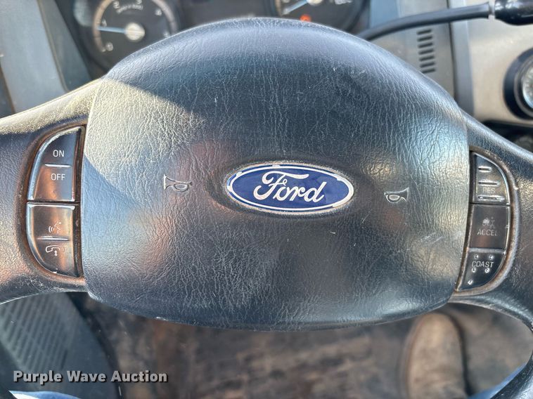 image for item DH8646 2015 Ford F750  water truck