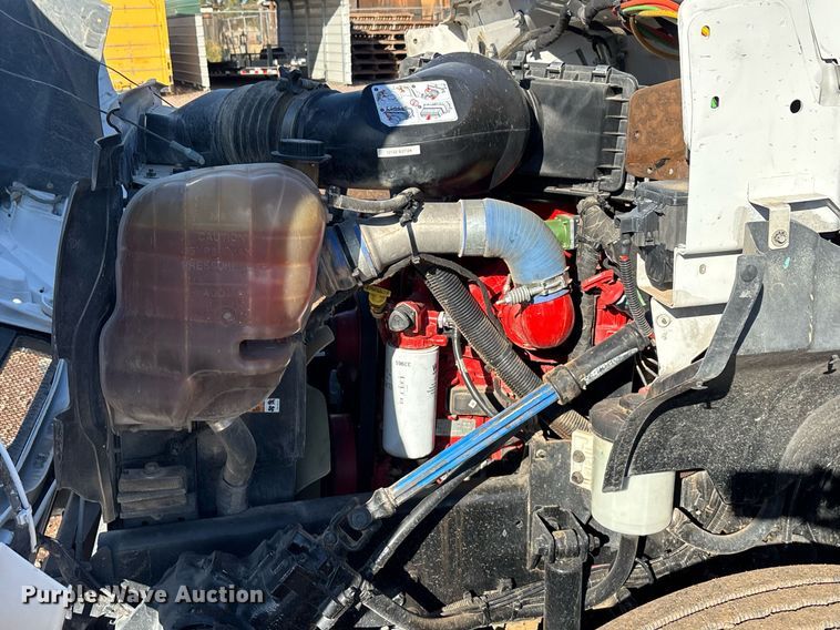 image for item DH8646 2015 Ford F750  water truck