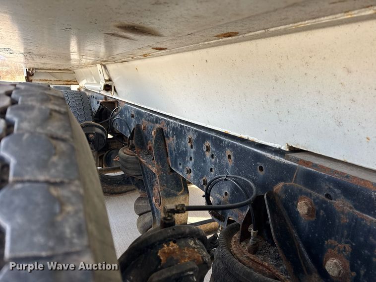 image for item DH9820 2005 Kenworth T800 dump truck