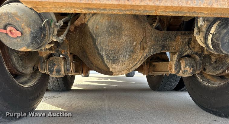 image for item DH9820 2005 Kenworth T800 dump truck