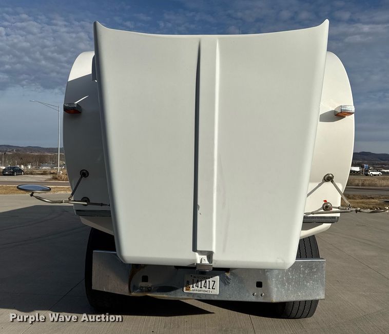 image for item DH9820 2005 Kenworth T800 dump truck