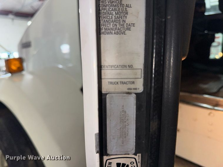 image for item DH9820 2005 Kenworth T800 dump truck