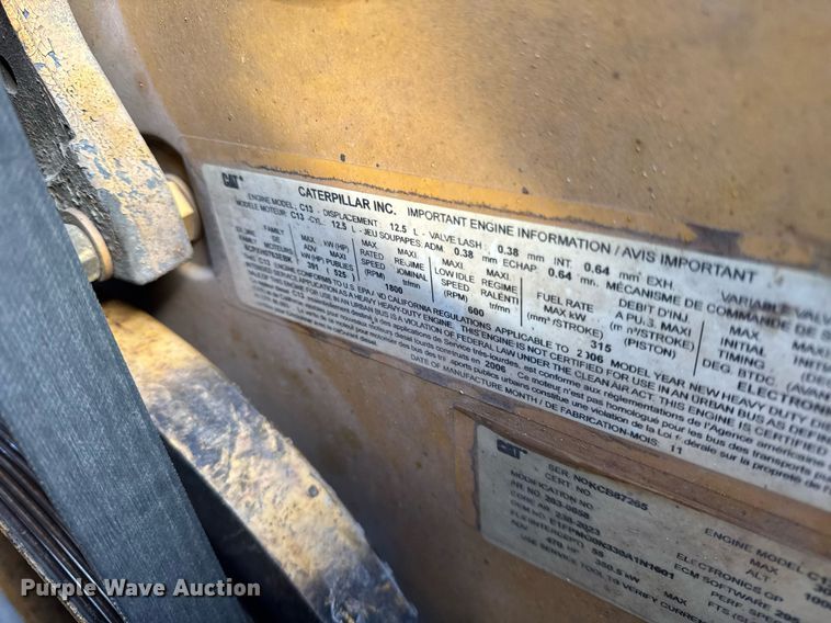 image for item DH9821 2005 Freightliner M2 dump truck