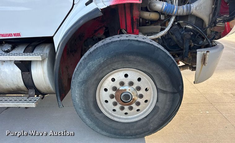 image for item DH9821 2005 Freightliner M2 dump truck