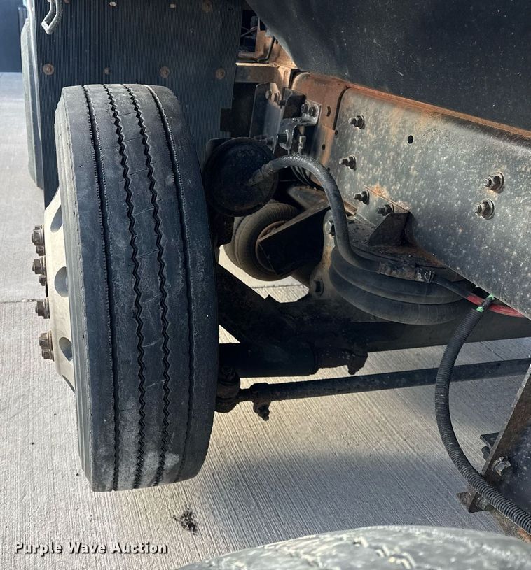 image for item DH9821 2005 Freightliner M2 dump truck