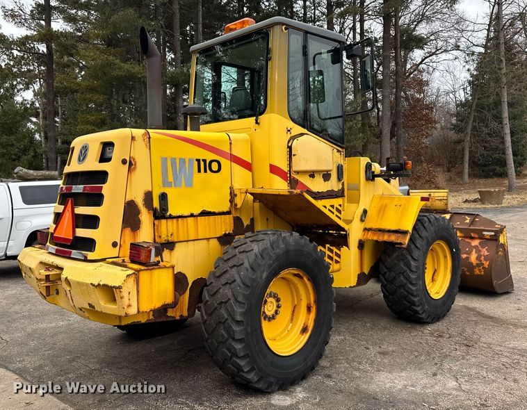 image for item DH9822 2002 New Holland LW110 wheel loader