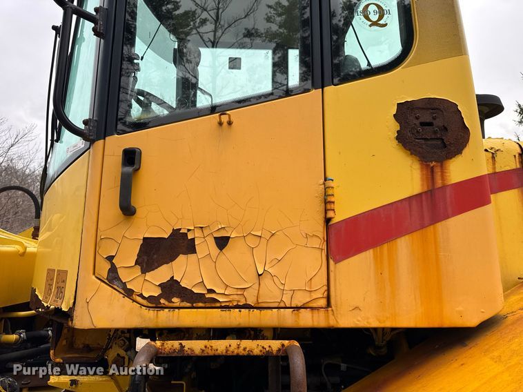 image for item DH9822 2002 New Holland LW110 wheel loader