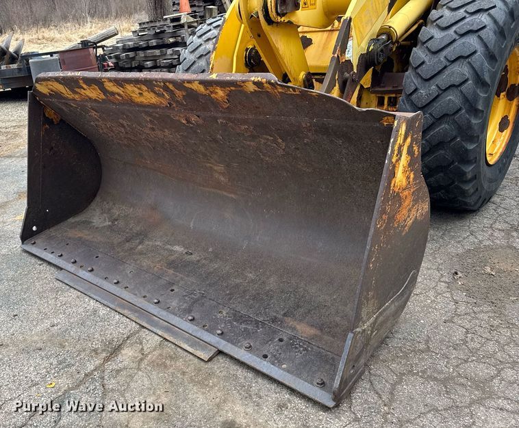 image for item DH9822 2002 New Holland LW110 wheel loader