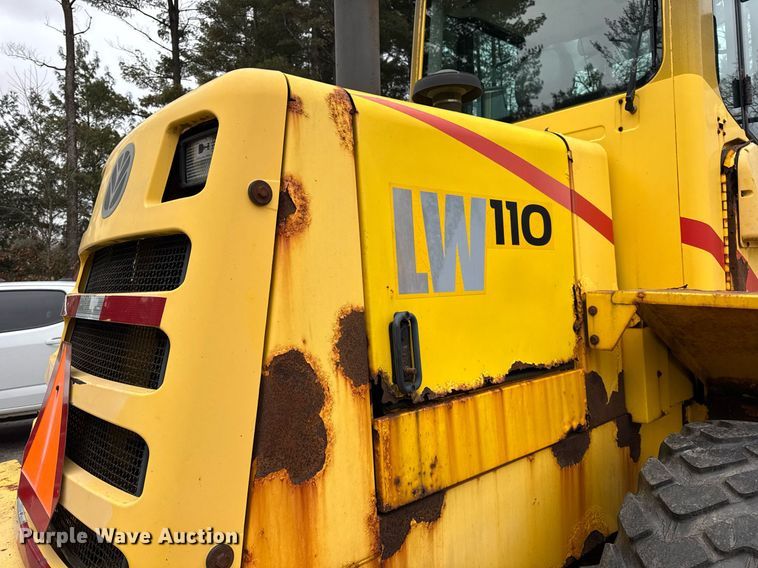 image for item DH9822 2002 New Holland LW110 wheel loader