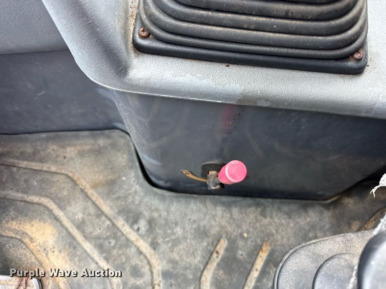 image for item DH9822 2002 New Holland LW110 wheel loader