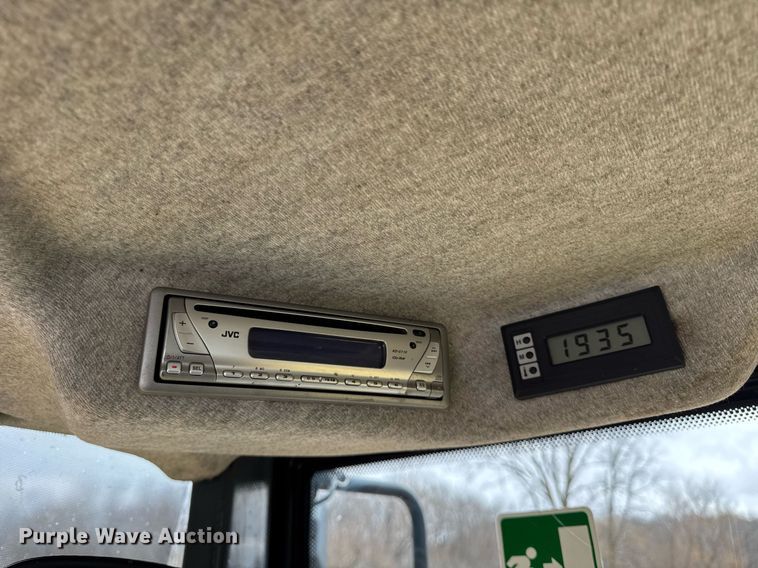 image for item DH9822 2002 New Holland LW110 wheel loader