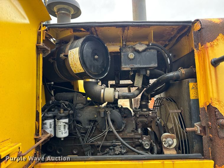 image for item DH9822 2002 New Holland LW110 wheel loader