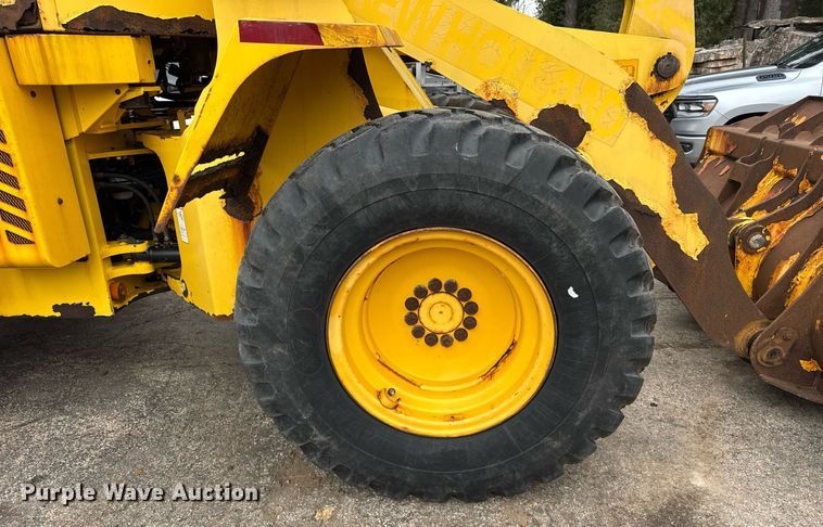 image for item DH9822 2002 New Holland LW110 wheel loader