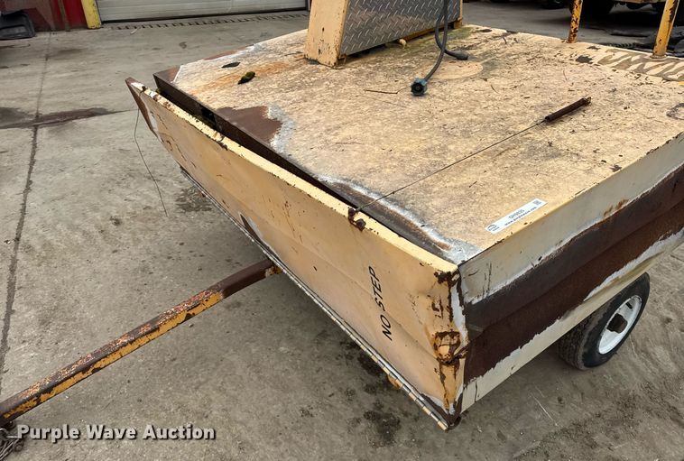 image for item DH9835 KM International 4-48 infrared asphalt heater