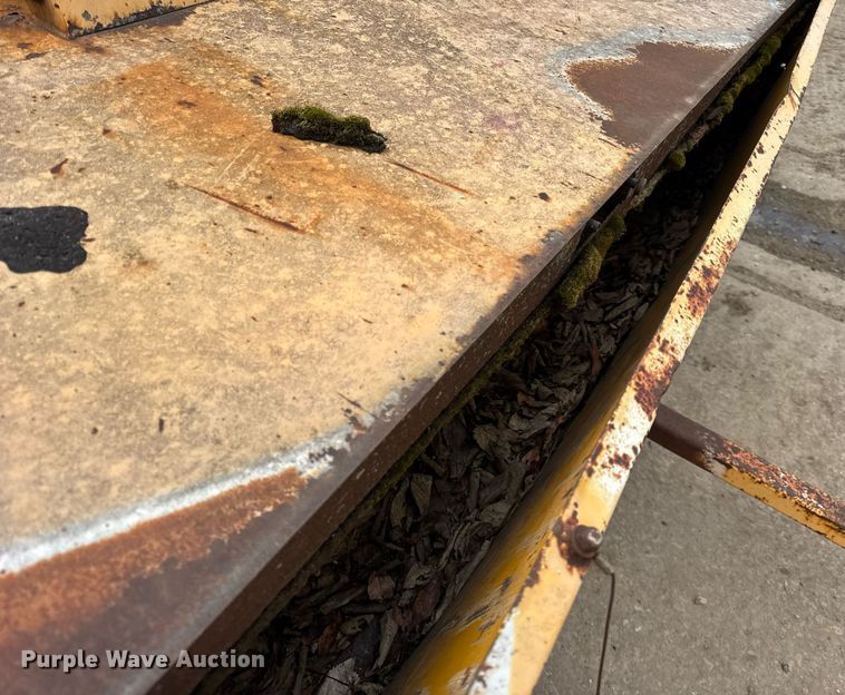 image for item DH9835 KM International 4-48 infrared asphalt heater