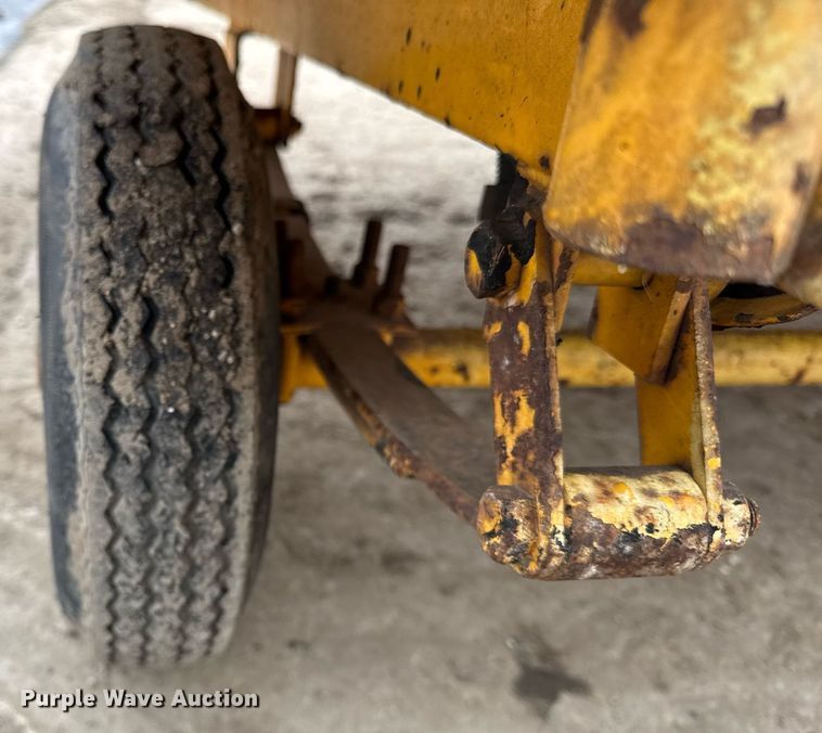 image for item DH9835 KM International 4-48 infrared asphalt heater