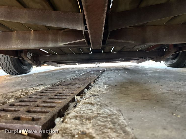 image for item DH9843 1990 Owens Classic tilt deck equipment trailer