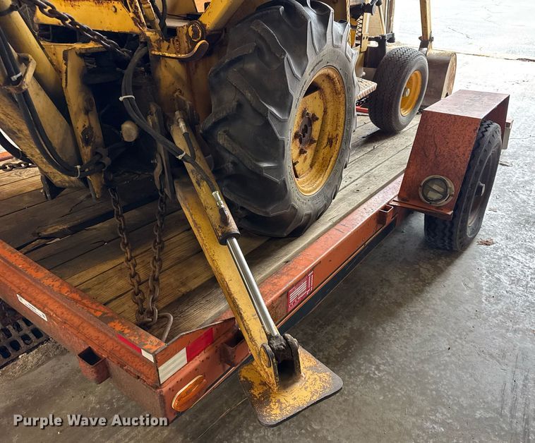 image for item DH9843 1990 Owens Classic tilt deck equipment trailer