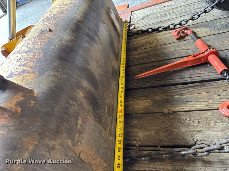 image for item DH9843 1990 Owens Classic tilt deck equipment trailer