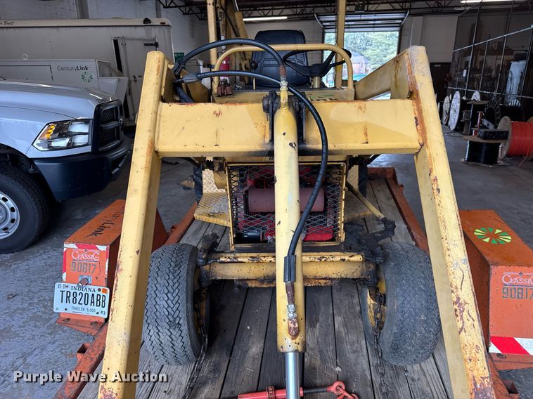 image for item DH9843 1990 Owens Classic tilt deck equipment trailer