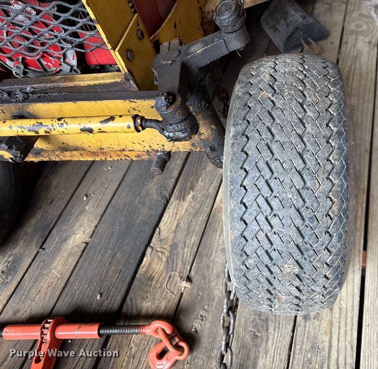 image for item DH9843 1990 Owens Classic tilt deck equipment trailer