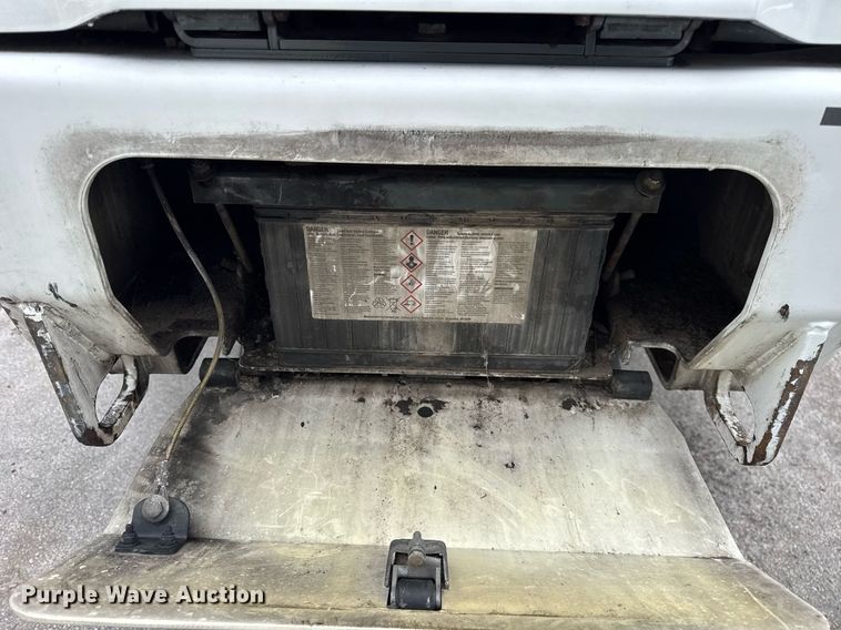 image for item DH9849 2012 Elgin Pelican sweeper