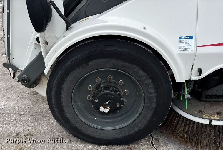 image for item DH9849 2012 Elgin Pelican sweeper