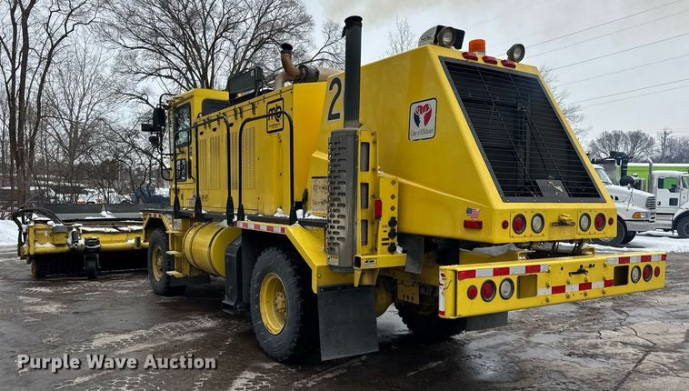 image for item DH9850 2005 MB Companies Oshkosh HB2723 street sweeper truck