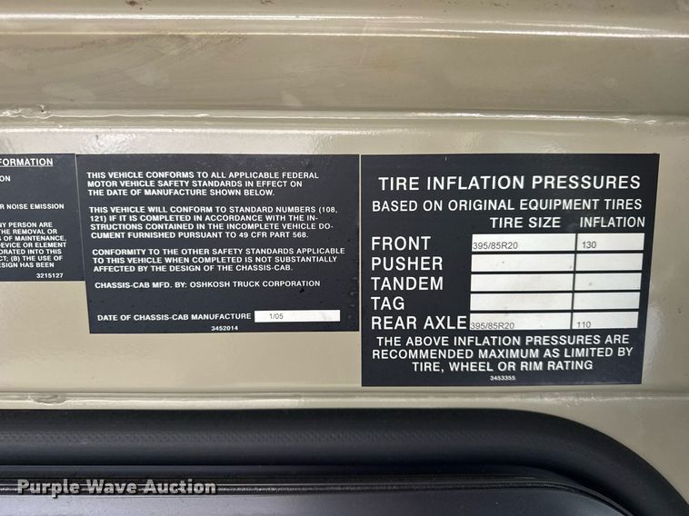 image for item DH9850 2005 MB Companies Oshkosh HB2723 street sweeper truck