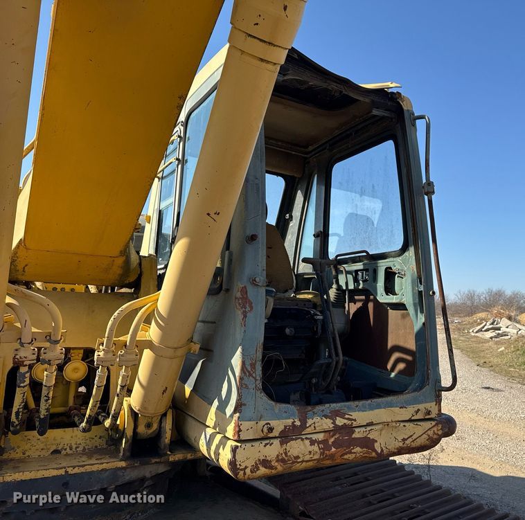 image for item DJ9768 1995 Komatsu PC200LC-6L excavator