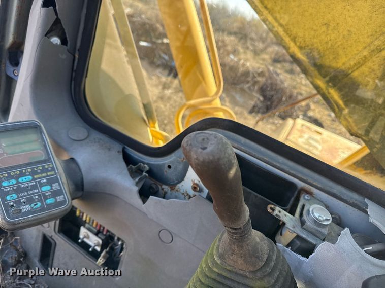 image for item DJ9768 1995 Komatsu PC200LC-6L excavator